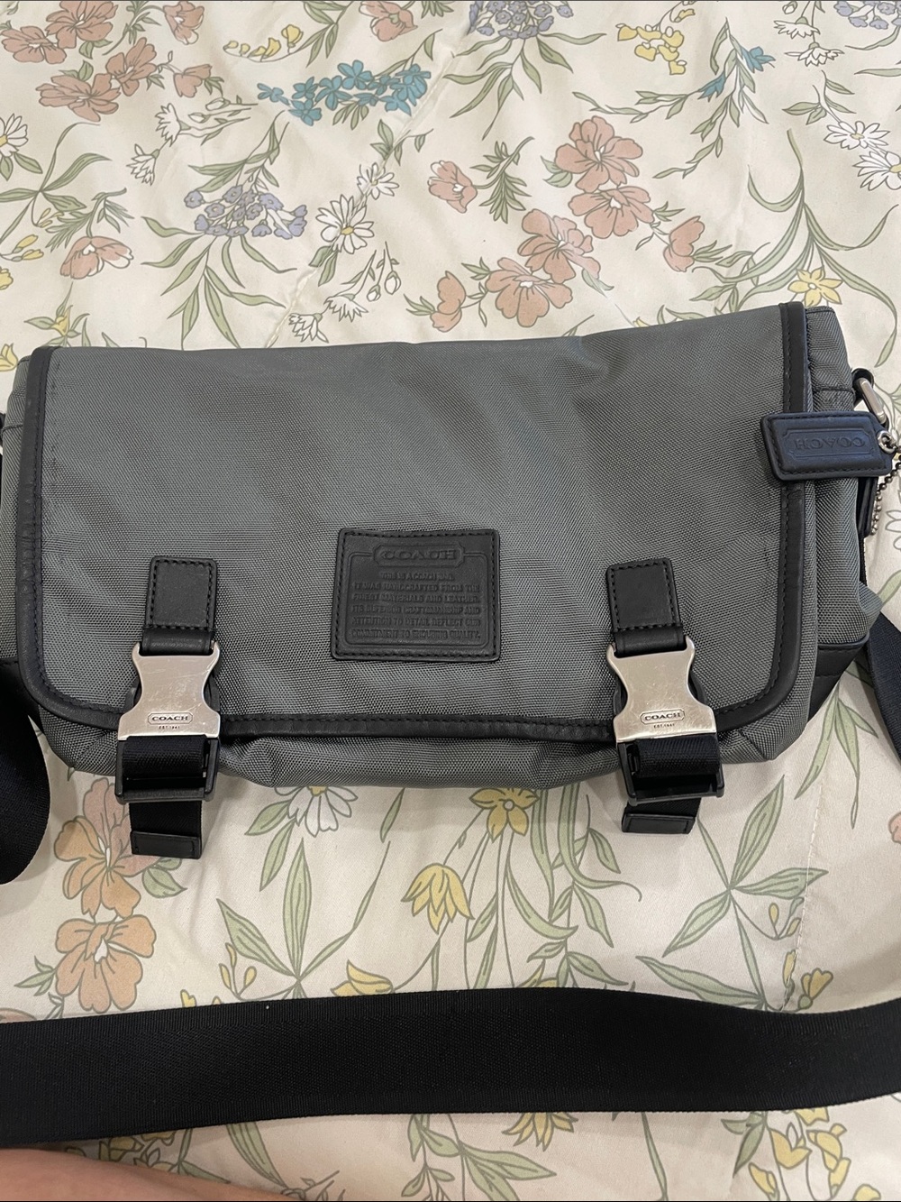 Coach Men's Gray Nylon Messenger Bag with Black Strap and Silver Buckles - Picture 6 of 10